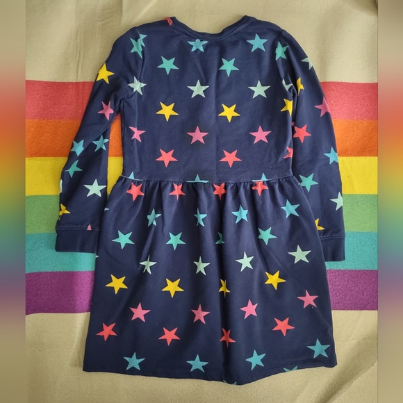 Primary 8-9 🌈⭐ Cozy Pocket Dress - Picture 4 of 4